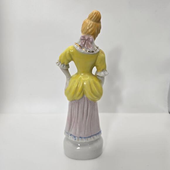 Wade England Porcelain Figurine Lady in Yellow Dress Hand-Painted Vintage - Picture 3 of 7